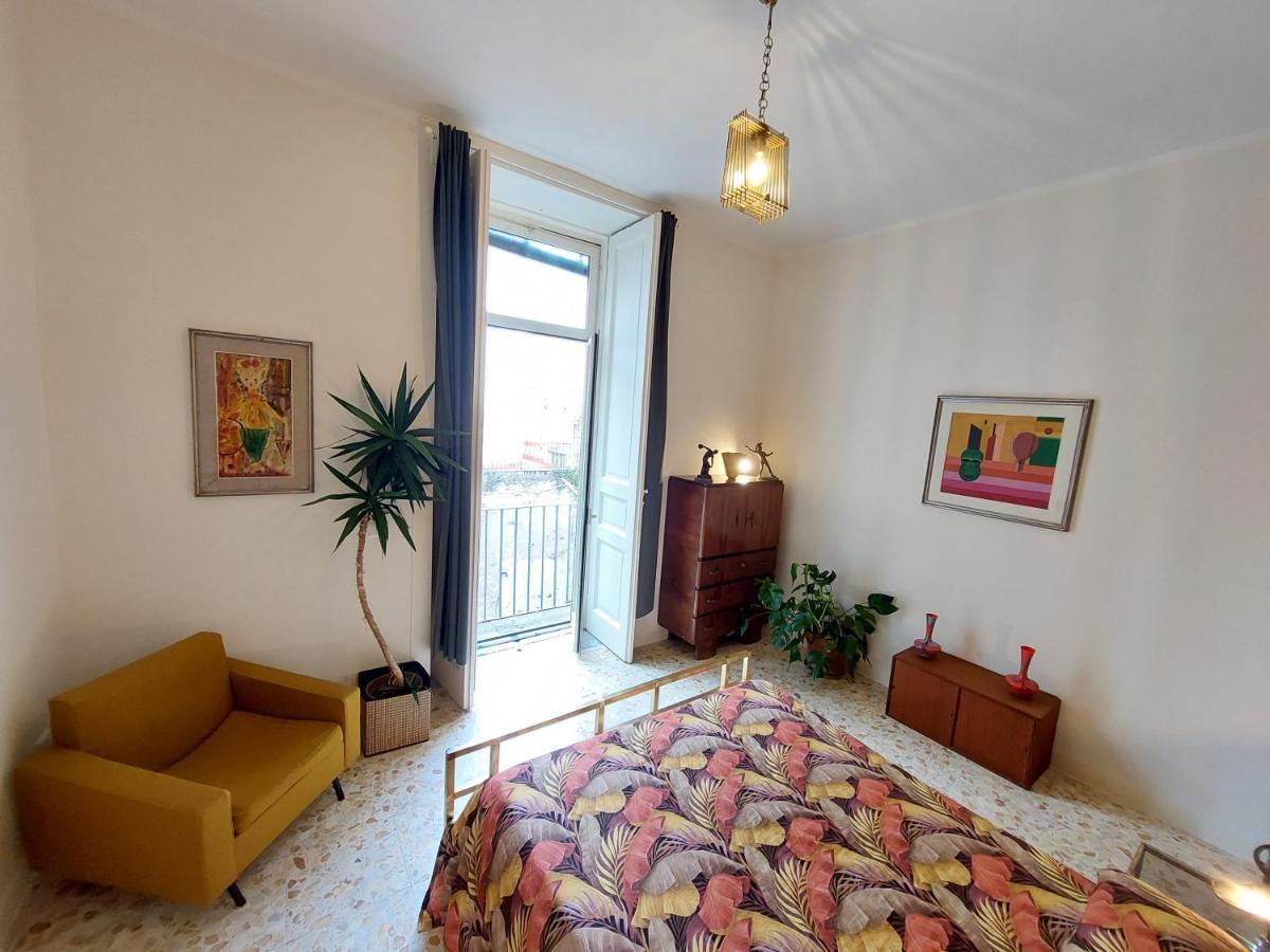 B&B Palazzo Carafa Di Montorio Naples Exterior photo
