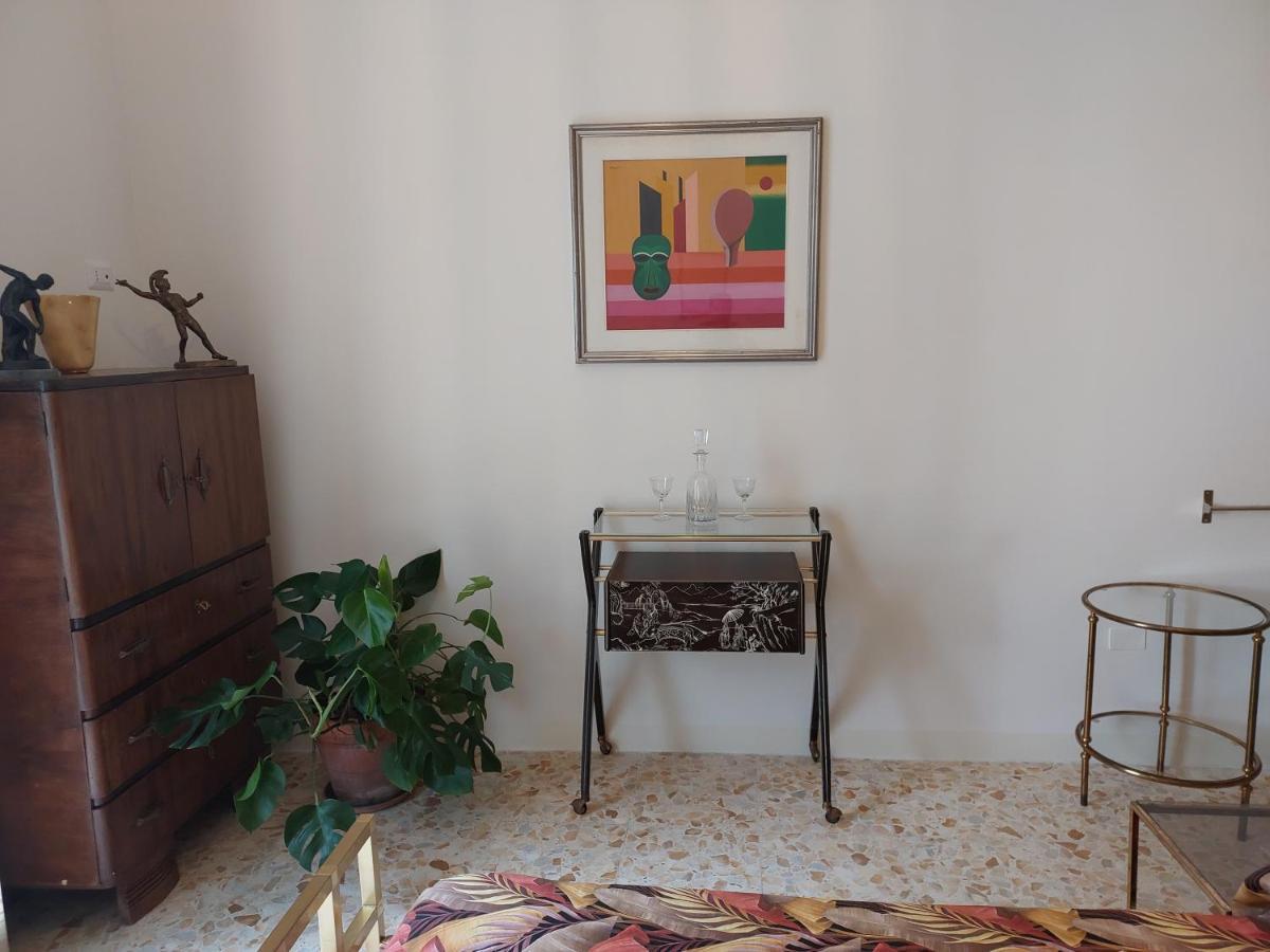 B&B Palazzo Carafa Di Montorio Naples Exterior photo