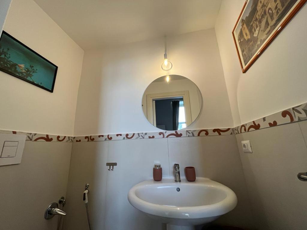 B&B Palazzo Carafa Di Montorio Naples Exterior photo