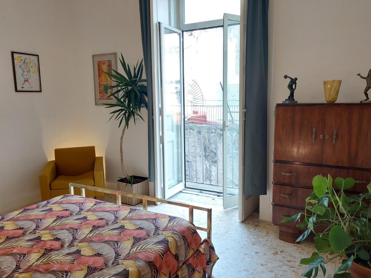 B&B Palazzo Carafa Di Montorio Naples Exterior photo
